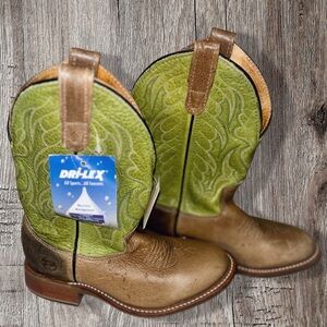 Double H Green and Tan Heeled Boots Foot Embroidered. Oil Resistant.